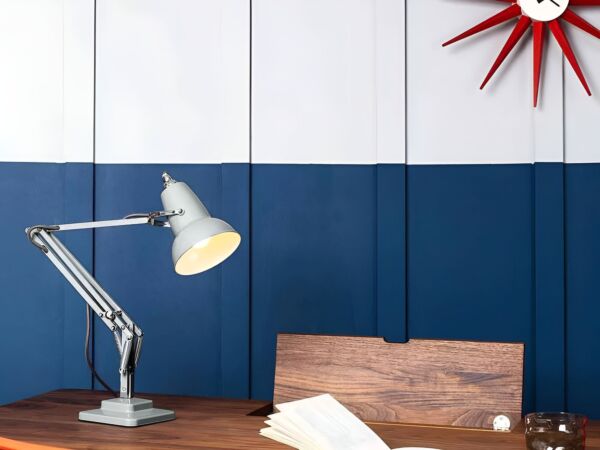 5_MinideskLamp.jpg