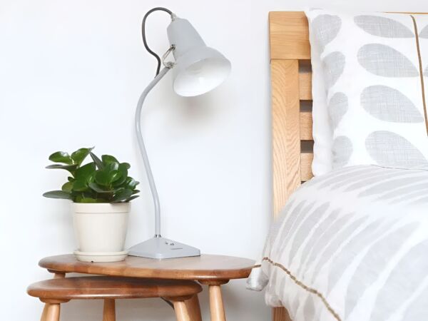 5_MinideskLamp2.jpg