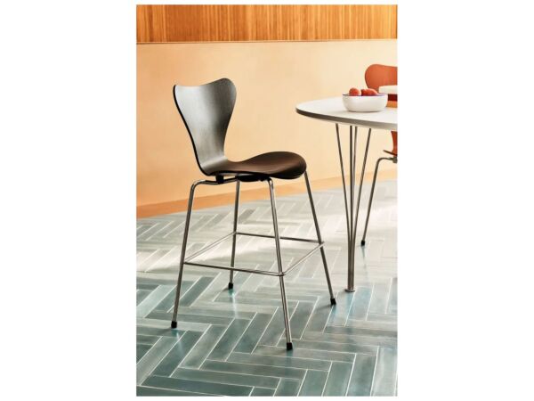 5_La_série_tabouret_H64.jpg