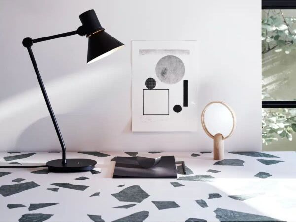 5_type_80_table_lamp_matte_black.jpg