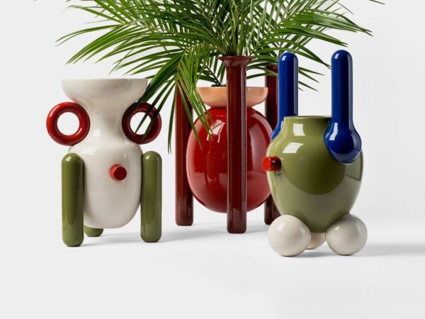 5_Explorer_vases2.jpg