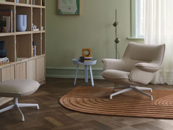 5_doze-lounge-chair-low-back-ottoman.jpg