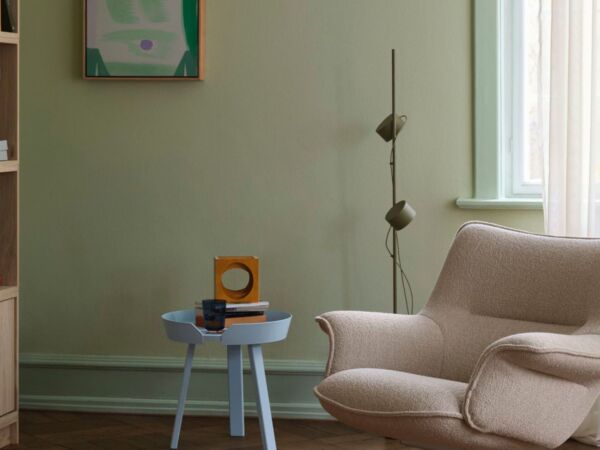 5_doze_low_back_lounge_chair.jpg