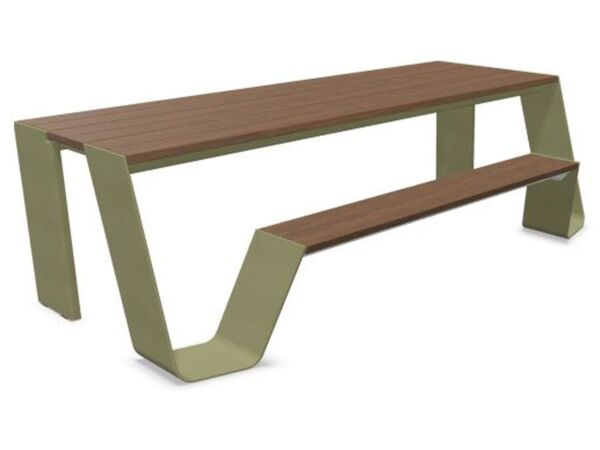 2_Extremis_Combo_240_reddgreen.jpg
