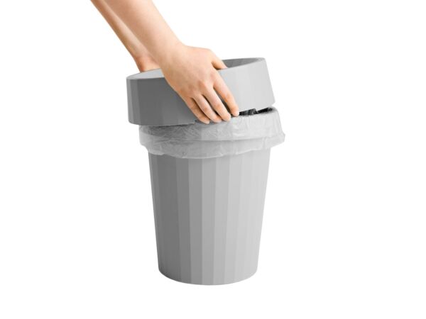 2_zShade Bin06.jpg
