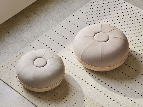 5_fritz-hansen-the-pouf-1.jpg