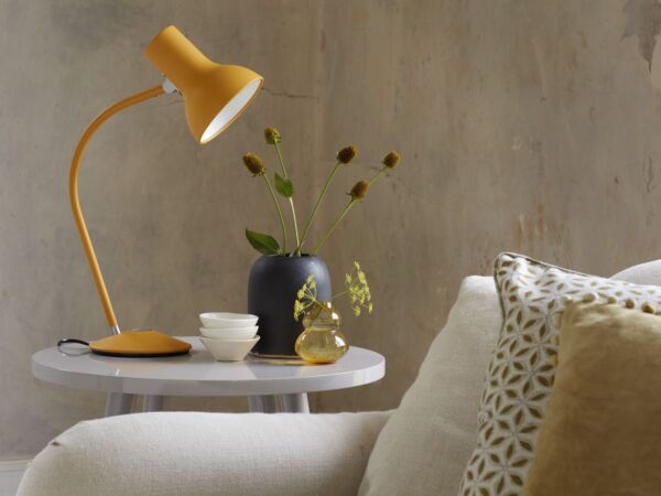 5_type-75-mini-table-lamp-turmeric-gold_7.jpg