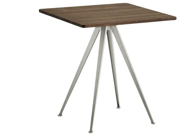 2_Pyramid Cafe Table09.jpg