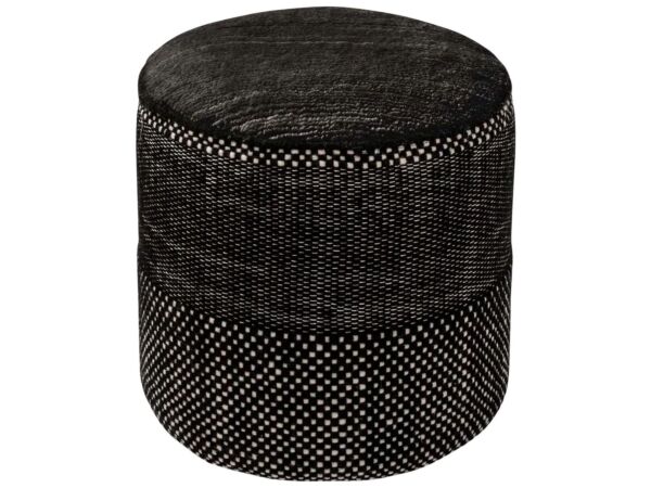 2_Tres Persian Pouf 03.jpg