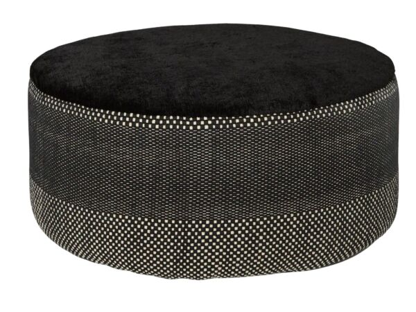 2_Tres Persian Pouf01.jpg