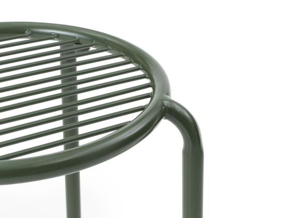 2_zVigStool3(1).jpg