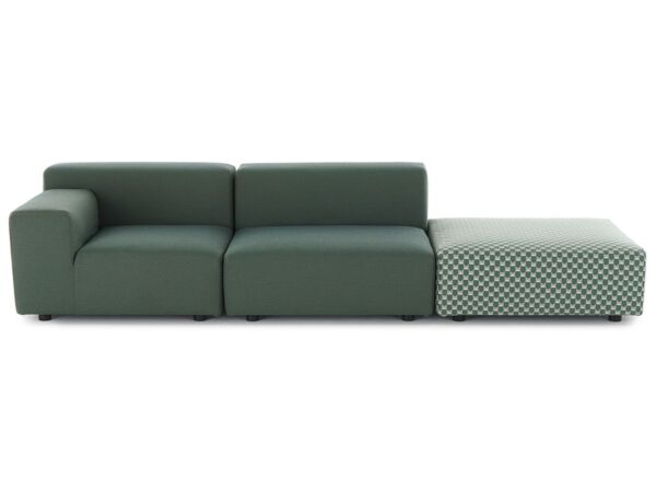 2_zPlastics_outdoor_detail1.jpg
