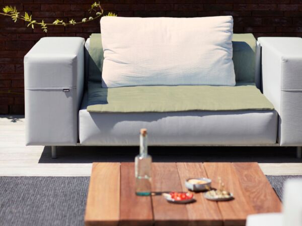 5_ambiance_table_carre.jpg