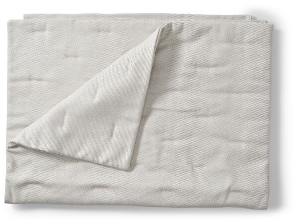 2_Walrus_Blanket_Marble.jpg
