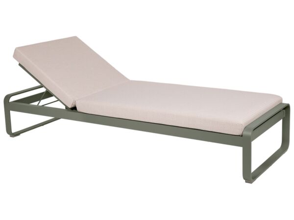 2_BELLEVIE_LOUNGE_LIT_DE_SOLEIL_ROMARIN_PERLE_SKU_850248D4.jpg