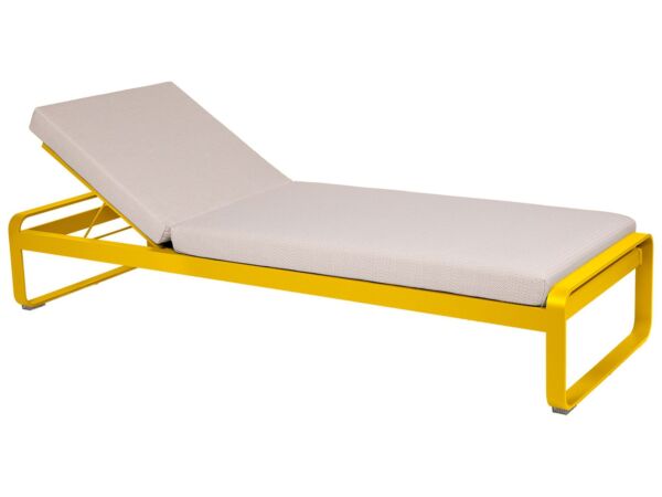 2_BELLEVIE_LOUNGE_LIT_DE_SOLEIL_MIEL_PERLE_SKU_8502C6D4.jpg