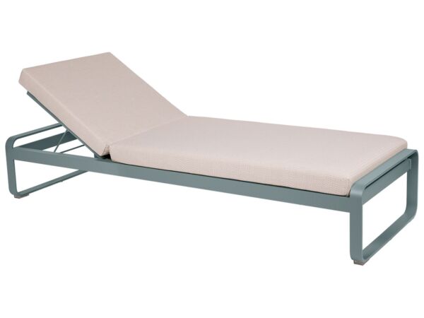 2_BELLEVIE_LOUNGE_LIT_DE_SOLEIL_GRIS_ORAGE_PERLE_SKU_850226D4.jpg