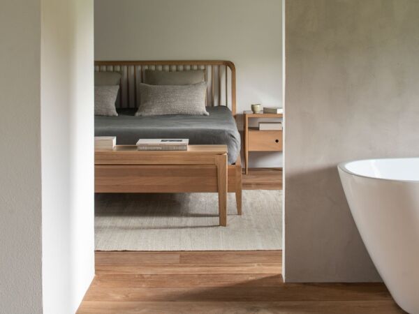 5_Spindle_bedside_table_51246_51247_51248_51249_Spindle_bed.jpg