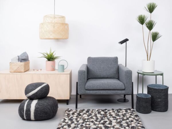 5_hardy-filzkugelteppich-rechteckig-steinoptik-ambiente-myfelt-2_1.jpg