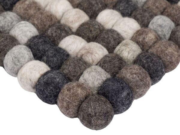 2_zNela myfelt detail02.jpg