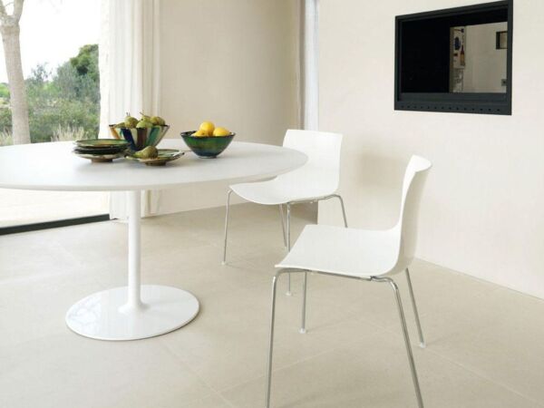 5_Dizzie Table inspiration 5.jpg