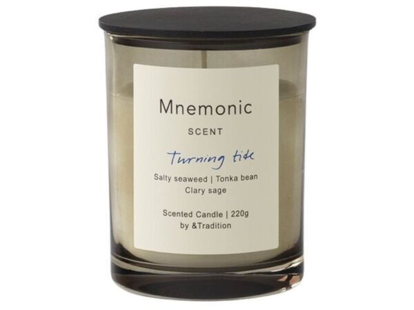 2_MNC5-Scented-Candle_Turning-Tide_Candle-lid.jpg