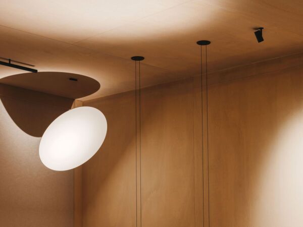 5_circus-solo--0176-col-amb-vibia-a.jpg