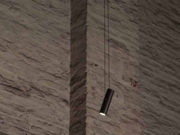 5_vibia-the-edit-venice-biennale-architettura-circus-solo-5.jpg