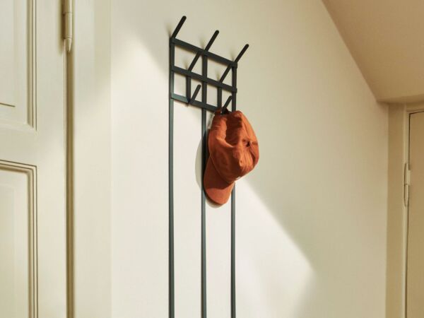 5_HAY-Tape-Coat-Rack-L-Lifestyle-1-3200x2400_1.jpg