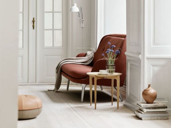 5_Fri Sofa02.jpg