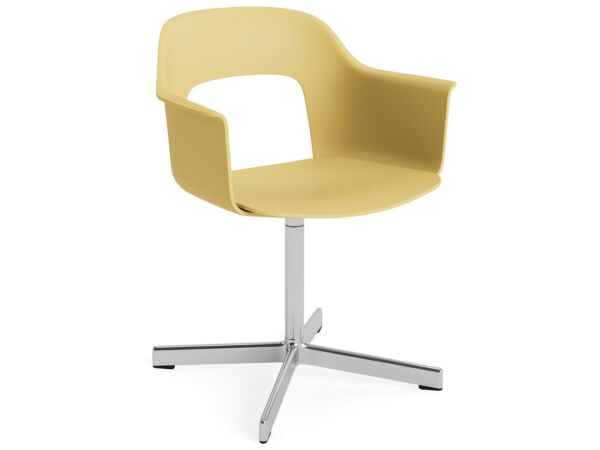 2_AF291-F333-AA51-01UF_Layout Armchair 231_polished alu 4 star swivel base_biscotti shell.jpg