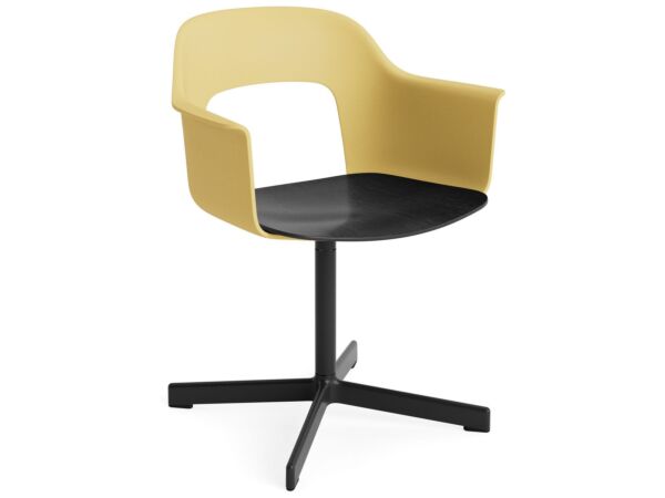2_AF294-F349-AA51-01UF_Layout Armchair 232_black alu 4 star swivel base_biscotti shell_black wb lacq oak seat.jpg