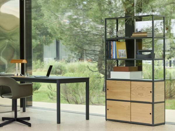 5_Layout Armchair 234 Grano caper green leather black base_Annex Table Flush dark grey lino black alu legs_New Order Comb 503 charcoal.jpg