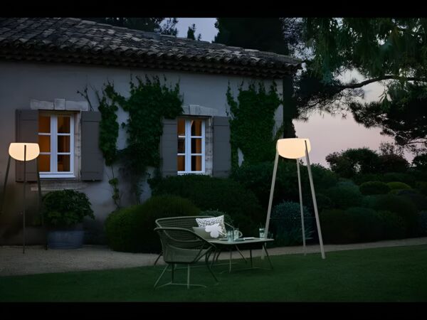 5_YUNOS_SIXTIES_GRIS_ARGILE_ROMARIN_CACTUS_VISUELS25_EYGUIERES_ROMAIN_RICARD_1_1 (1).jpg