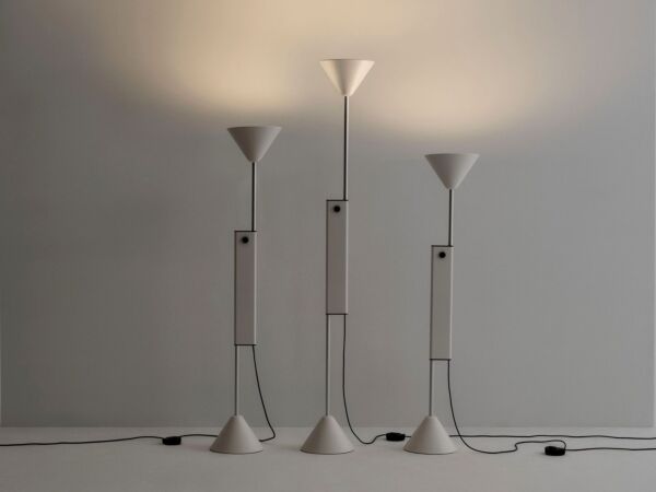 5_Twist Floor Lamp04.jpg
