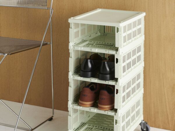 5_HAY Colour Crate M mint_HAY Colour Crate Lid Metal M mint_HAY Colour Crate Wheels_X-Line Chair chromed steel.jpg