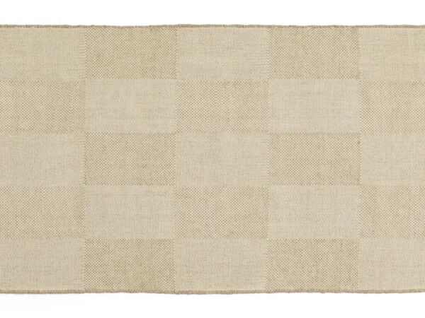 2_AA269-A882-AT97_Check Rug W80 x L200 sand S check.jpg