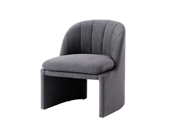 2_Loafer-Club-Chair-SC107_Cifrado-0771_Angled-Front-1200x1600.jpg