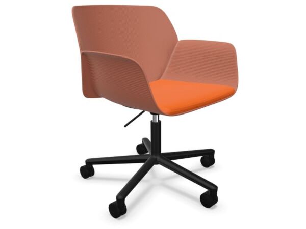 2_Nuez armchair.jpg