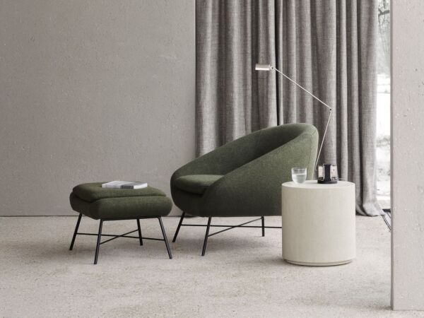 5_Barrow_lounge_chair_Pine_Green_20180_footstool_26413_Elements_side_table_varnished_Microcement.jpg