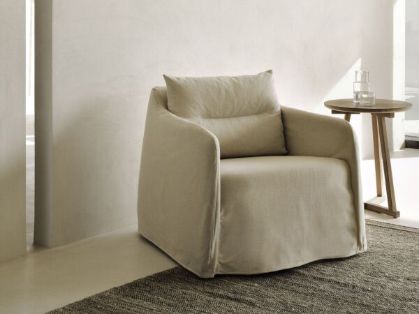 5_Weave_lounge_chair_Bone_linen_with_removable_cover.jpg
