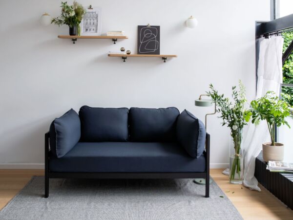5_TIPTOE_EASY sofa_BRACKET shelf02.jpg