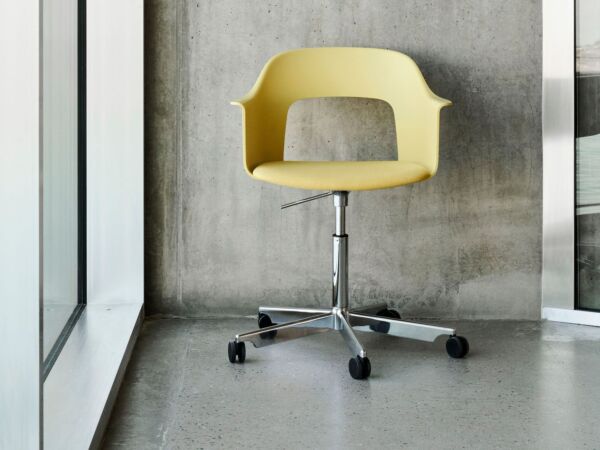 5_Layout Armchair02.jpg