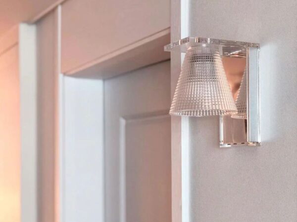 5_Light air applique 06.jpg