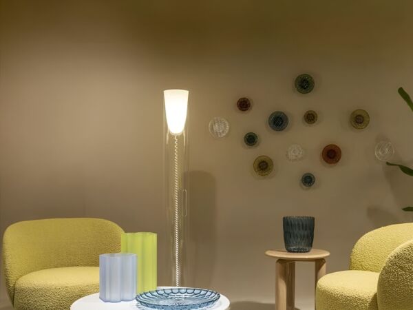 5_Kartell Toobe Lampadaire02.jpg