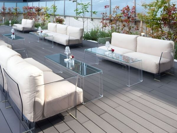 5_Invisible side table kartell 02.jpg