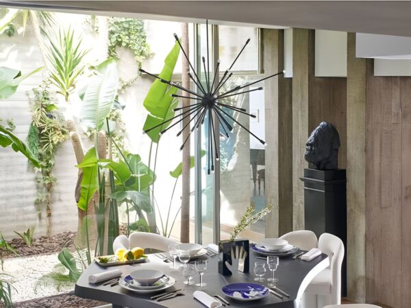 5_Galaxy 170 cassina 03.jpg