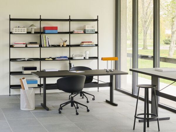 5_Pier System 103 PS black powder coated steel black anodised profiles_Anagram Table Lamp charred orange_Passerelle black linoleum tabletop ink black crossbar black oak.jpg