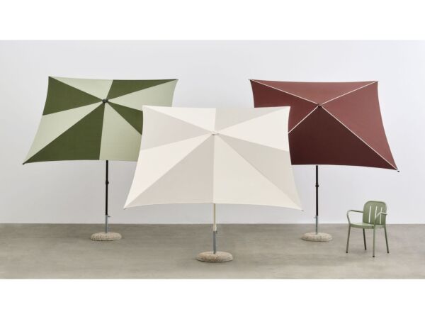 5_Terrazza Parasol Square family_Deville Armchair thyme green.jpg