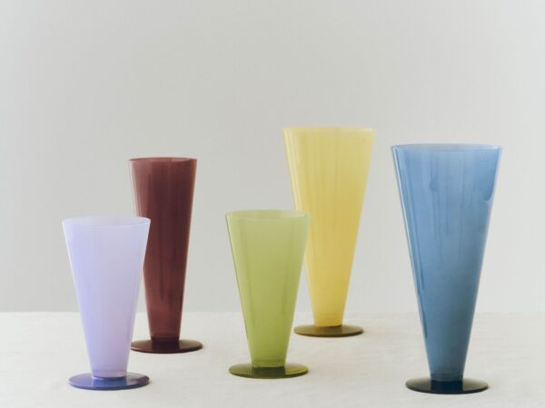 5_Conical Vase family.jpg